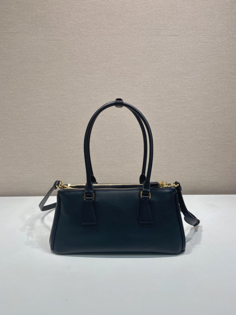 Pra*a top handle bags
